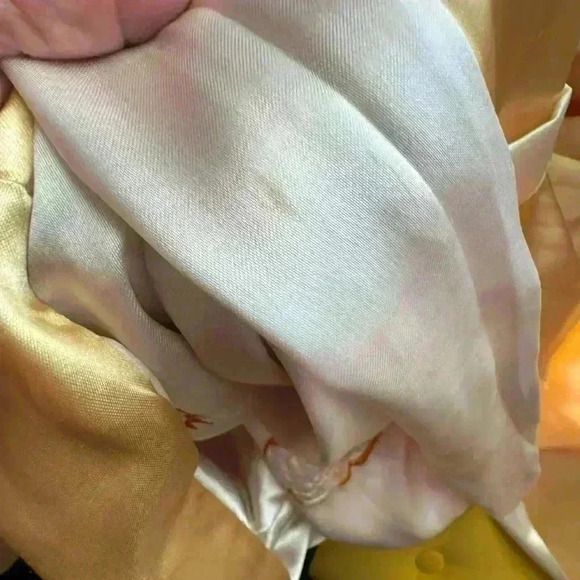 Kimono In Beige And White Silk Reversible One Size Kimono.  E28 - Picture 11 of 11